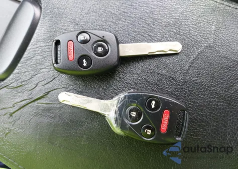 2010 Honda Accord 2.4 Ex-L из США, поврежденный, VIN 1HGCP2F85AA057275